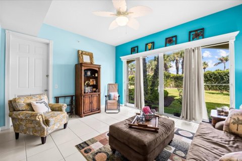 Condo in St. Lucie, Florida, 2 bedrooms № 2191181 - photo 4