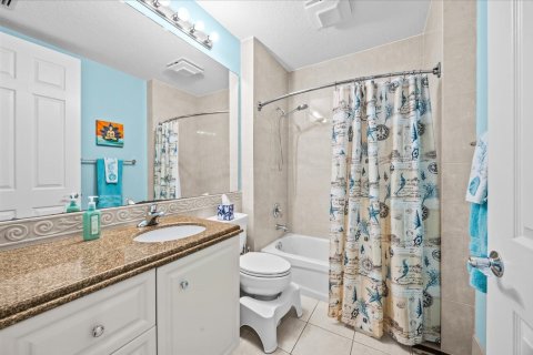 Condo in St. Lucie, Florida, 2 bedrooms № 2191181 - photo 13