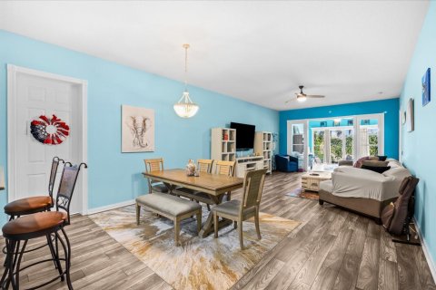 Condo in St. Lucie, Florida, 2 bedrooms № 2191181 - photo 2