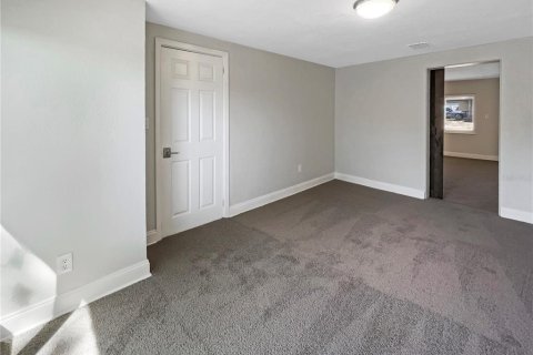 House in Groveland, Florida 4 bedrooms, 199.18 sq.m. № 1637691 - photo 19