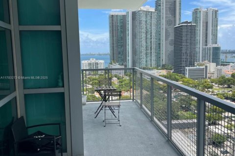 Condo in Miami, Florida, 2 bedrooms  № 1714782 - photo 11