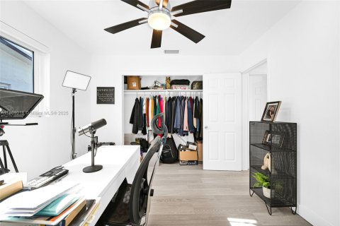 Villa ou maison à vendre à Miramar, Floride: 4 chambres, 143.53 m2 № 1982534 - photo 16