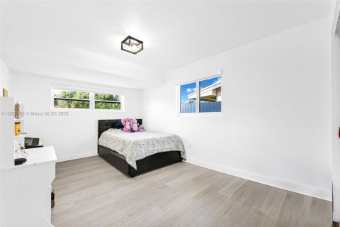 Villa ou maison à vendre à Miramar, Floride: 4 chambres, 143.53 m2 № 1982534 - photo 30