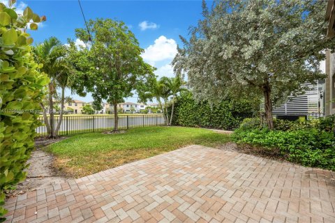 Villa ou maison à vendre à Miami, Floride: 4 chambres, 206.52 m2 № 1738108 - photo 5