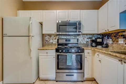 Copropriété à louer à Clearwater, Floride: 2 chambres, 91.04 m2 № 2097385 - photo 8