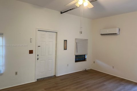 Apartment in Miami, Florida 95.22 sq.m. № 1955032 - photo 3