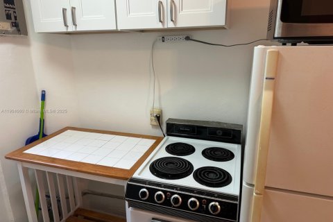 Apartment in Miami, Florida 95.22 sq.m. № 1955032 - photo 7