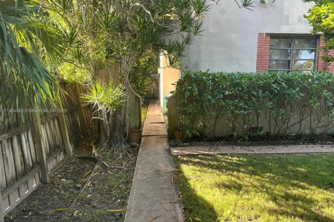 Apartment in Miami, Florida 95.22 sq.m. № 1955032 - photo 14