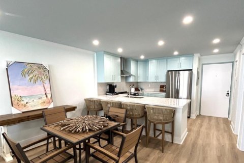Condo in Hollywood, Florida, 1 bedroom  № 2247953 - photo 9