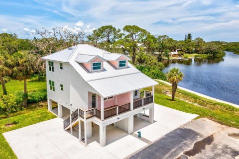 House in New Port Richey, Florida 2 bedrooms, 65.59 sq.m. № 1808518 - photo 5