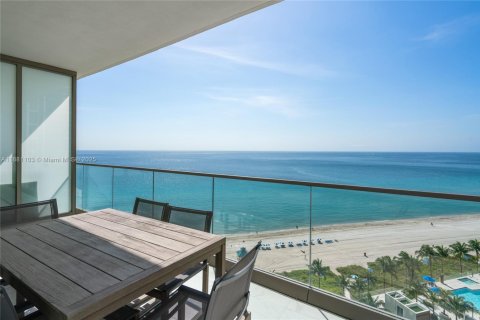 Condominio en venta en Sunny Isles Beach, Florida, 2 dormitorios, 143.53 m2 № 1924642 - foto 14