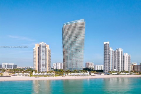 Condominio en venta en Sunny Isles Beach, Florida, 2 dormitorios, 143.53 m2 № 1924642 - foto 30