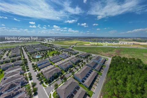 Купить таунхаус в Уинтер-Гарден, Флорида 3 комнаты, 144.93м2, № 2235537 - фото 3
