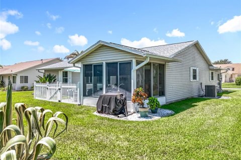 Casa en venta en Leesburg, Florida, 2 dormitorios, 117.89 m2 № 1914950 - foto 3