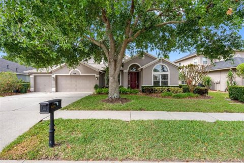 House in Odessa, Florida 4 bedrooms, 280.94 sq.m. № 1628814 - photo 2