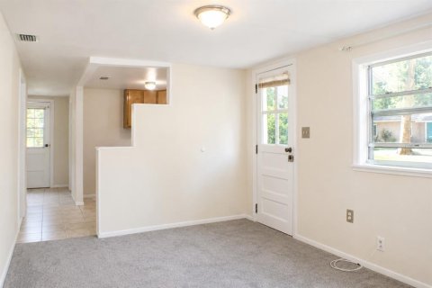 Duplex à vendre à Lake Helen, Floride: 4 chambres, 120.4 m2 № 2215081 - photo 8