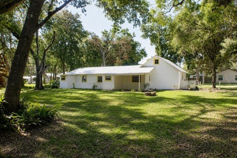 Duplex à vendre à Lake Helen, Floride: 4 chambres, 120.4 m2 № 2215081 - photo 5