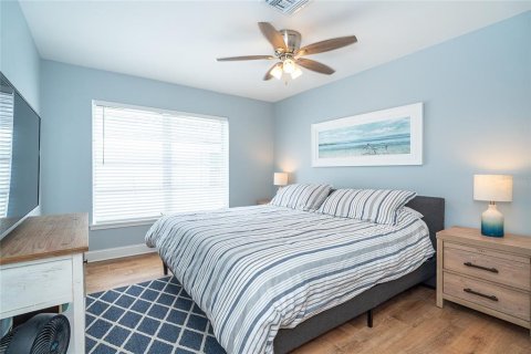 Condo in Englewood, Florida, 2 bedrooms  № 1805389 - photo 18