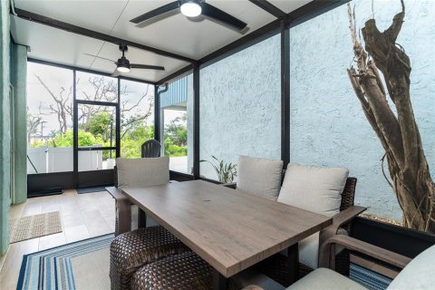 Condo in Englewood, Florida, 2 bedrooms  № 1805389 - photo 5