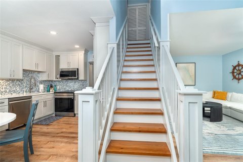 Condo in Englewood, Florida, 2 bedrooms  № 1805389 - photo 15