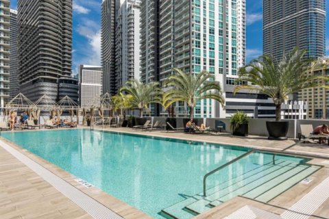 Condominio en venta en Miami, Florida, 3 dormitorios, 144.09 m2 № 2056061 - foto 15