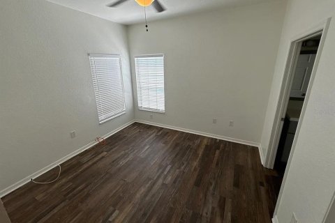 Appartement à louer à Spring Hill, Floride: 2 chambres, 102.19 m2 № 2391076 - photo 5