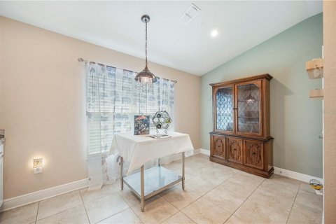 House in Lakeland, Florida 3 bedrooms, 172.8 sq.m. № 1899196 - photo 13