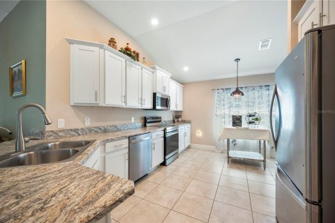 House in Lakeland, Florida 3 bedrooms, 172.8 sq.m. № 1899196 - photo 15