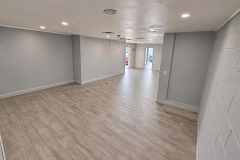 Immobilier commercial à louer à Orlando, Floride: 105.17 m2 № 2384215 - photo 25