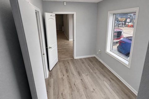 Immobilier commercial à louer à Orlando, Floride: 105.17 m2 № 2384215 - photo 14