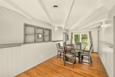 House in Clearwater, Florida 2 bedrooms, 118.17 sq.m. № 2379104 - photo 11