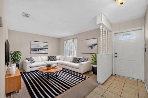 Купить виллу или дом в Тампа, Флорида 8 комнат, 140.75м2, № 2391270 - фото 8