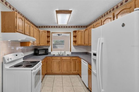 Купить виллу или дом в Тампа, Флорида 8 комнат, 140.75м2, № 2391270 - фото 19