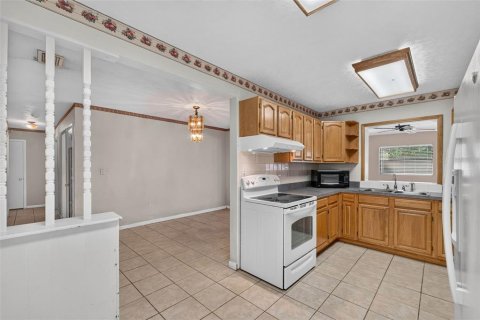 Купить виллу или дом в Тампа, Флорида 8 комнат, 140.75м2, № 2391270 - фото 24