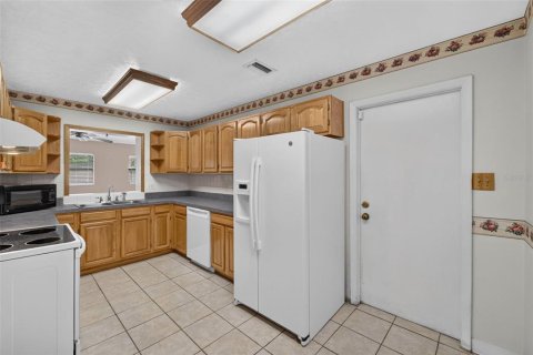 Купить виллу или дом в Тампа, Флорида 8 комнат, 140.75м2, № 2391270 - фото 13