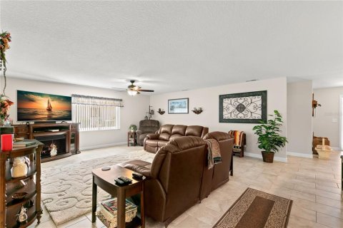 Casa en venta en Sun City Center, Florida, 2 dormitorios, 174.47 m2 № 1878115 - foto 7