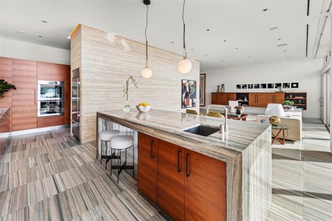 Casa en alquiler en Miami Beach, Florida, 4 dormitorios, 343.92 m2 № 2011209 - foto 5