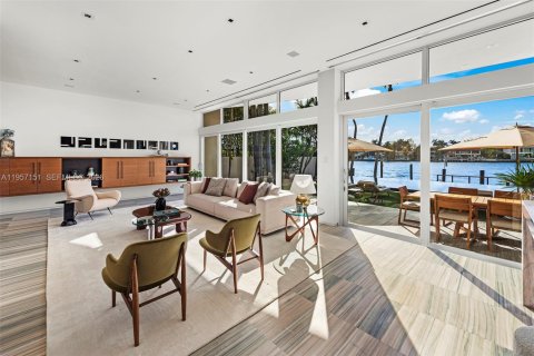Casa en alquiler en Miami Beach, Florida, 4 dormitorios, 343.92 m2 № 2011209 - foto 6