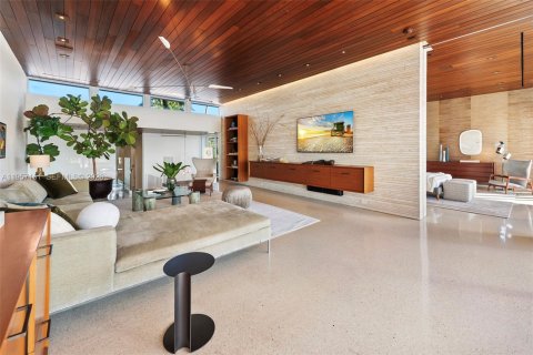 Casa en alquiler en Miami Beach, Florida, 4 dormitorios, 343.92 m2 № 2011209 - foto 14