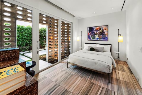 Casa en alquiler en Miami Beach, Florida, 4 dormitorios, 343.92 m2 № 2011209 - foto 24