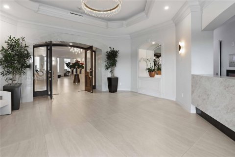 Condo in Aventura, Florida, 2 bedrooms № 2074990 - photo 22