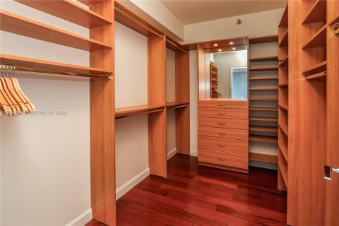 Condo in Aventura, Florida, 2 bedrooms № 2074990 - photo 8