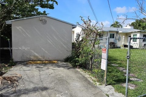Appartement à louer à Hollywood, Floride: 37.16 m2 № 1882629 - photo 10