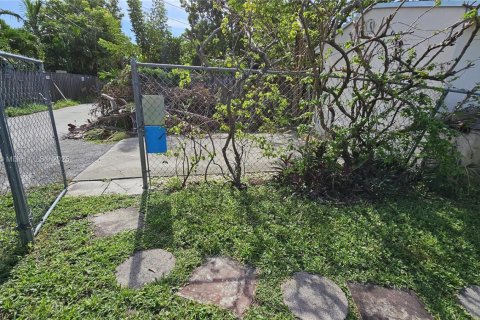 Appartement à louer à Hollywood, Floride: 37.16 m2 № 1882629 - photo 12