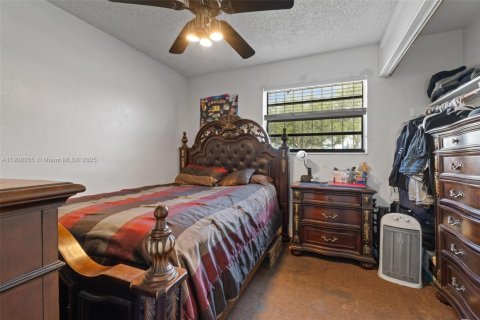 Casa en venta en Miami, Florida, 3 dormitorios, 80.64 m2 № 1967870 - foto 19