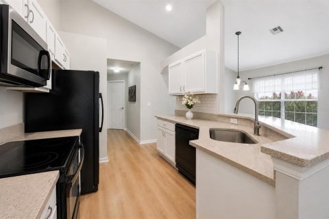 Casa en alquiler en Kissimmee, Florida, 4 dormitorios, 146.97 m2 № 2267269 - foto 5