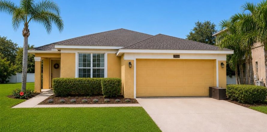 Casa en Kissimmee, Florida 4 dormitorios, 146.97 m2 № 2267269