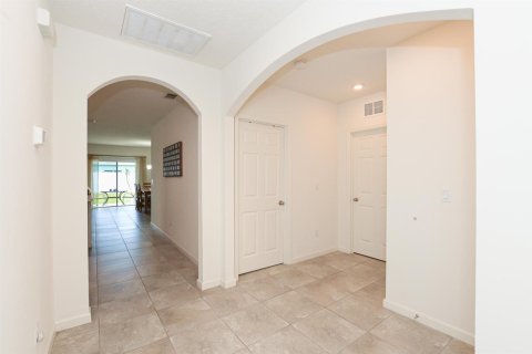 Villa ou maison à vendre à Port St. Lucie, Floride: 4 chambres, 181.62 m2 № 2146880 - photo 11
