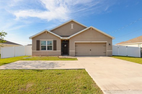 Villa ou maison à Port St. Lucie, Floride 4 chambres, 181.62 m2 № 2146880