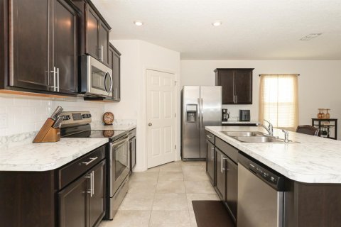 Villa ou maison à vendre à Port St. Lucie, Floride: 4 chambres, 181.62 m2 № 2146880 - photo 7